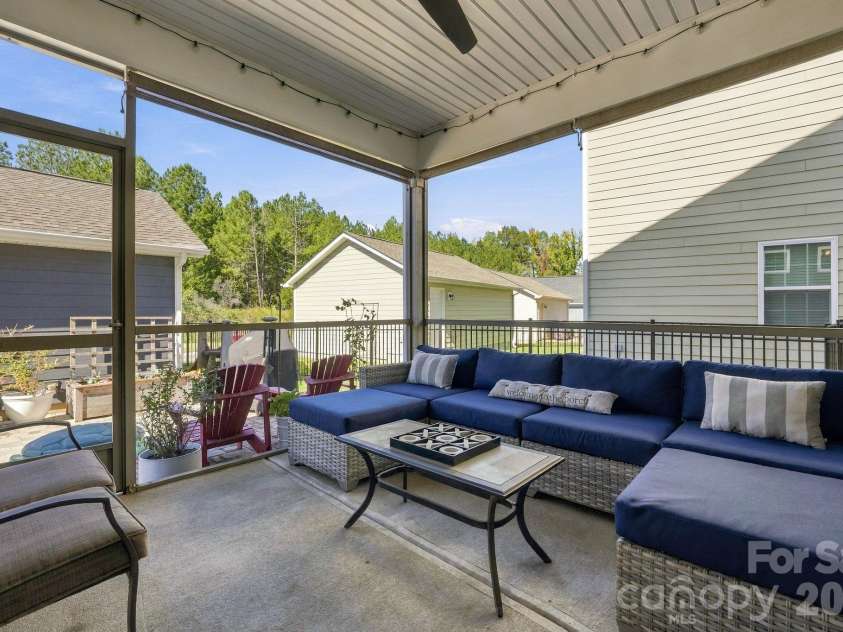 15415 Davidson East Drive, Davidson, NC 28036.  MLS# CAR4435063, YatesRealty ID 58300. 