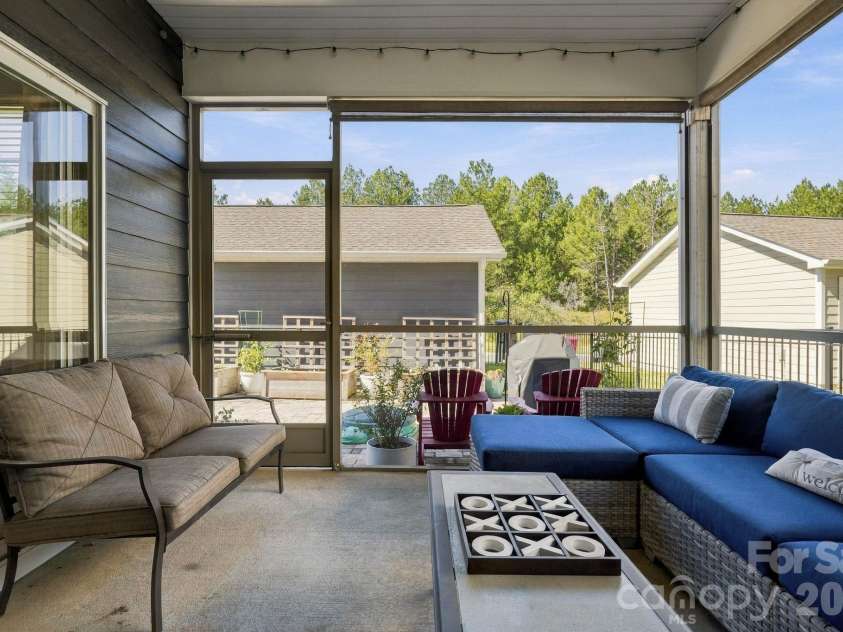 15415 Davidson East Drive, Davidson, NC 28036.  MLS# CAR4435063, YatesRealty ID 58300. 