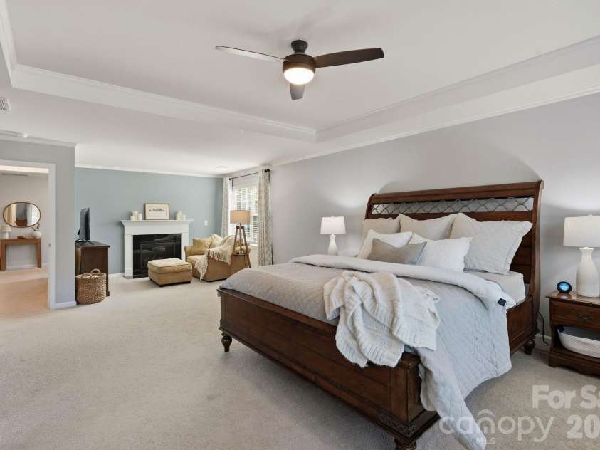 15415 Davidson East Drive, Davidson, NC 28036.  MLS# CAR4435063, YatesRealty ID 58300. 