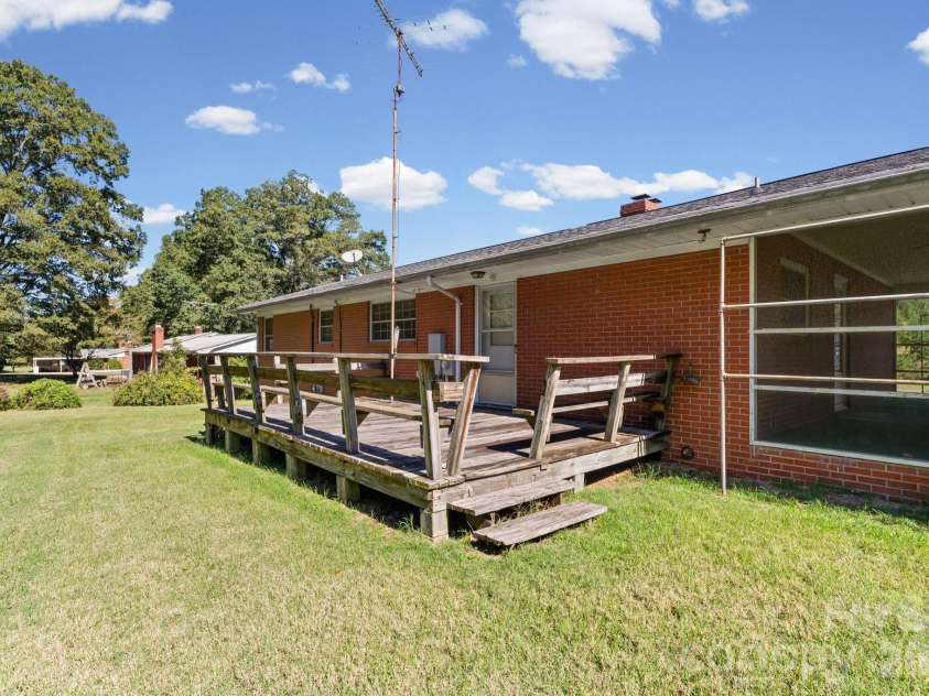 140 Winterlocken Road, Salisbury, NC 28144.  MLS# CAR4436715, YatesRealty ID 58309. Back Deck