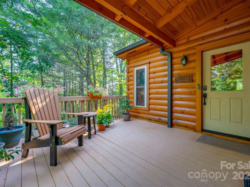 136 Knob Lane, Lake Lure, NC 28746.  MLS# CAR4177604, YatesRealty ID 5831. 