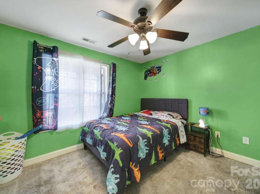 41 Saint Mary Avenue, Concord, NC 28025.  MLS# CAR4353345, YatesRealty ID 5831. 