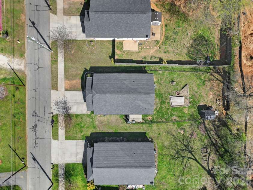 41 Saint Mary Avenue, Concord, NC 28025.  MLS# CAR4353345, YatesRealty ID 5831. 