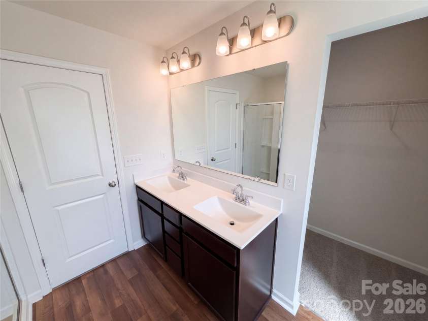 827 Yorkshire Drive, Albemarle, NC 28001.  MLS# CAR4437206, YatesRealty ID 58319. 