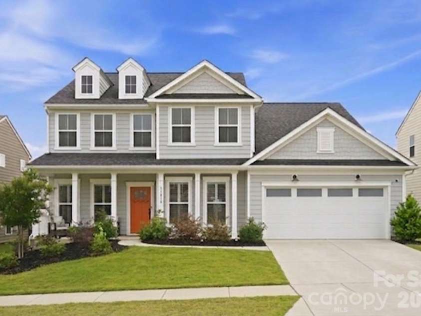 11016 Larkslea Lane, Charlotte, NC 28278.  MLS# CAR4387253, YatesRealty ID 5832. 