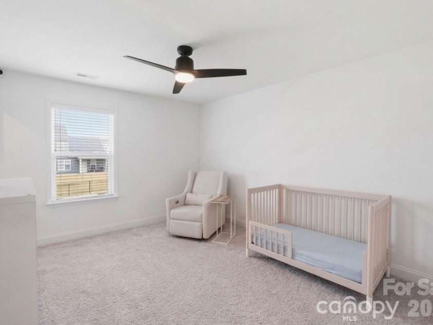 11016 Larkslea Lane, Charlotte, NC 28278.  MLS# CAR4412060, YatesRealty ID 5832. 