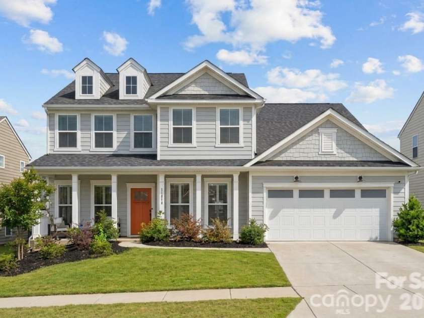 11016 Larkslea Lane, Charlotte, NC 28278.  MLS# CAR4412060, YatesRealty ID 5832. 