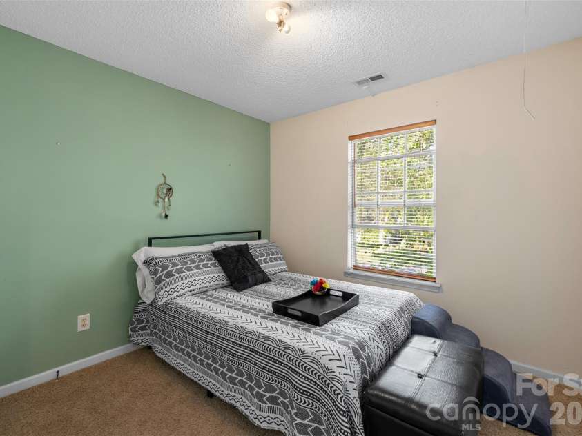 9803 Steed Court, Charlotte, NC 28269.  MLS# CAR4437221, YatesRealty ID 58322. 