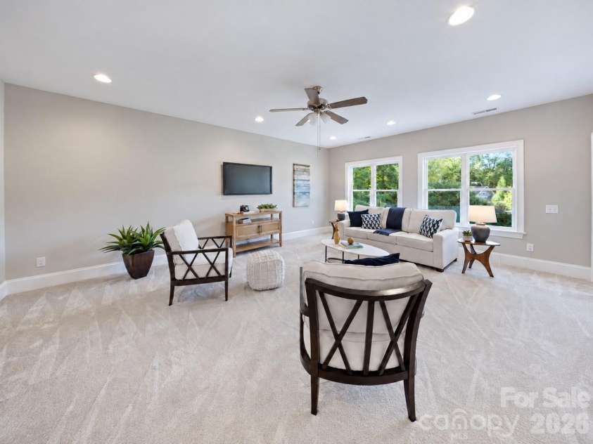 3416 Little Hope Road, Charlotte, NC 28209.  MLS# CAR4432413, YatesRealty ID 58327. 