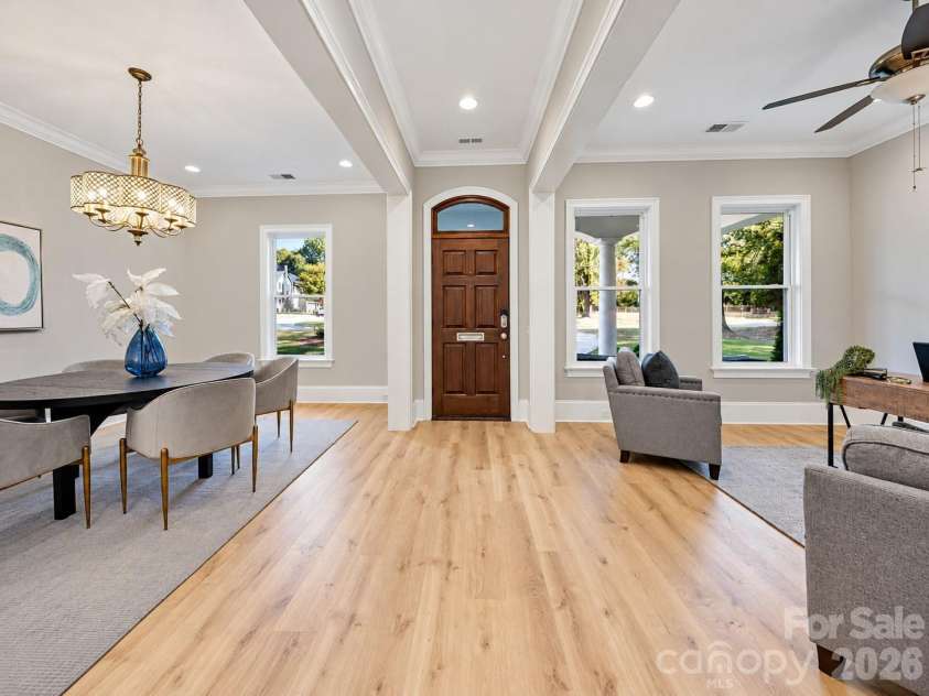 3416 Little Hope Road, Charlotte, NC 28209.  MLS# CAR4432413, YatesRealty ID 58327. 