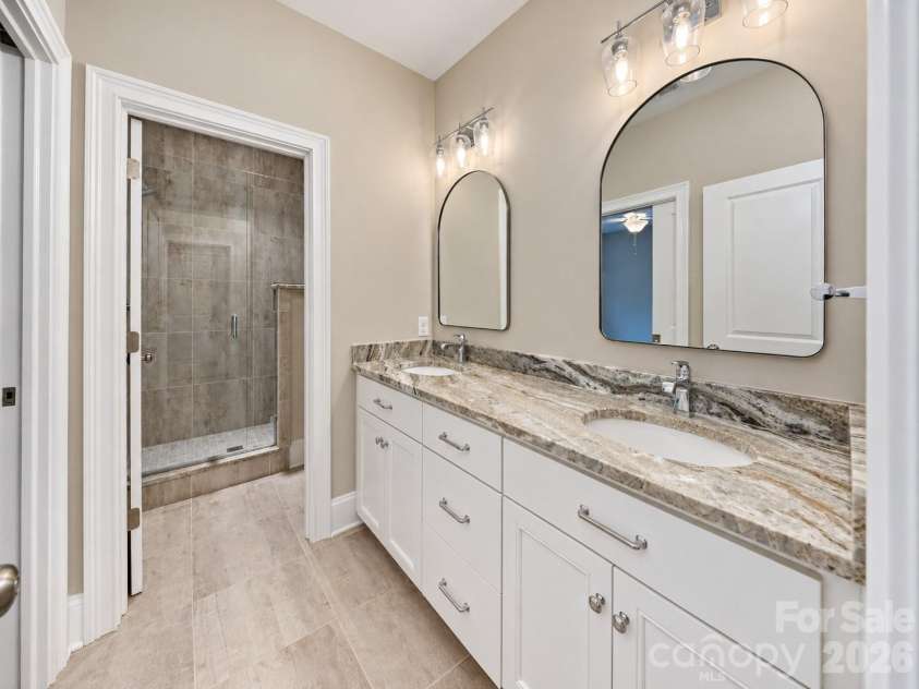 3416 Little Hope Road, Charlotte, NC 28209.  MLS# CAR4432413, YatesRealty ID 58327. 