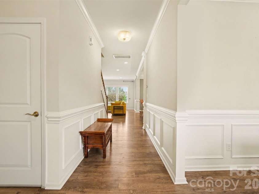 2013 Fuschia Court, Tega Cay, SC 29708.  MLS# CAR4342253, YatesRealty ID 5833. Entry Hall