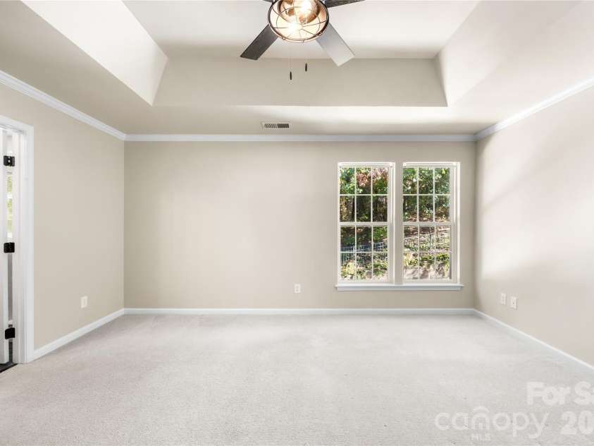 156 Arcadian Way, Mooresville, NC 28117.  MLS# CAR4434144, YatesRealty ID 58331. Primary bedroom