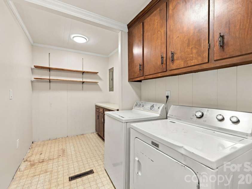 1140 Upper Palmer Road, Salisbury, NC 28146.  MLS# CAR4426041, YatesRealty ID 58332. 