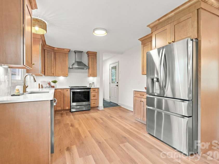 1290 Airport Road, Salisbury, NC 28147.  MLS# CAR4437443, YatesRealty ID 58335. 