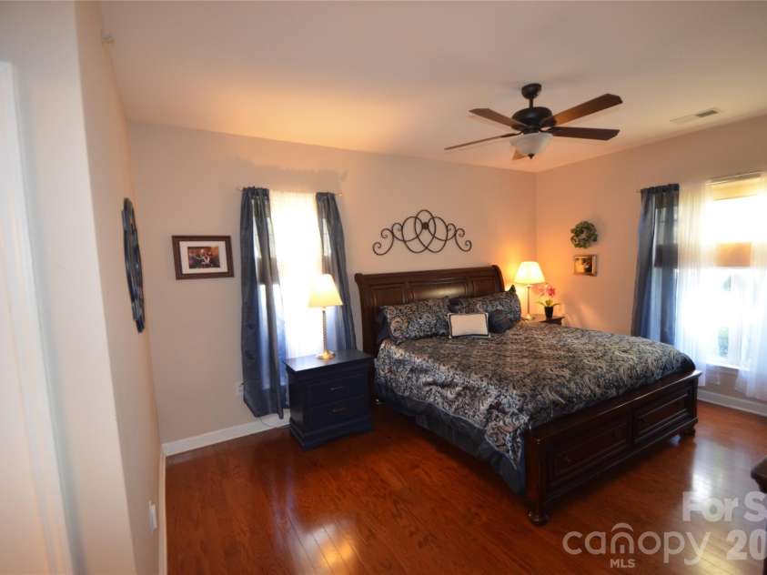 19759 Deer Valley Drive, Cornelius, NC 28031.  MLS# CAR4437455, YatesRealty ID 58343. 