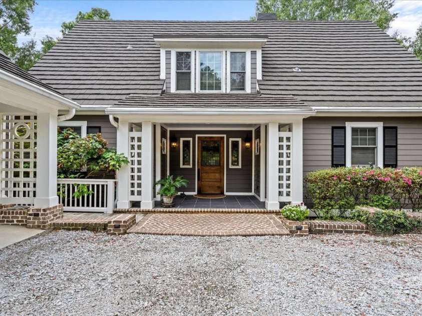 2884 Lake Road, Ridgeway, SC 29130.  MLS# CAR4121250, YatesRealty ID 5835. 2884 Lake Road