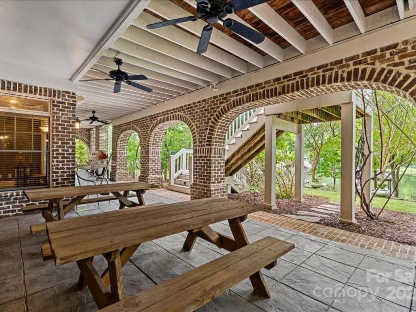 2884 Lake Road, Ridgeway, SC 29130.  MLS# CAR4121250, YatesRealty ID 5835. 2884 Lake Road