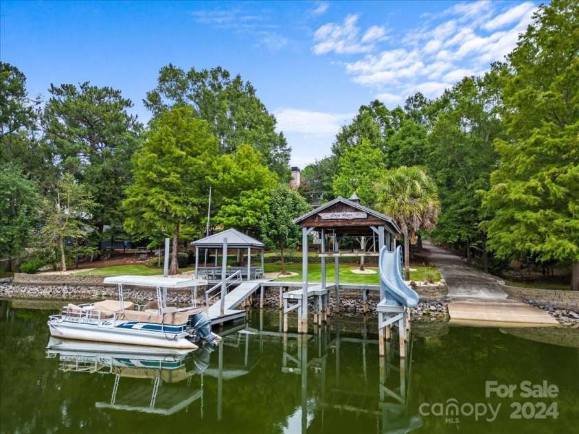 2884 Lake Road, Ridgeway, SC 29130.  MLS# CAR4121250, YatesRealty ID 5835. 2884 Lake Road