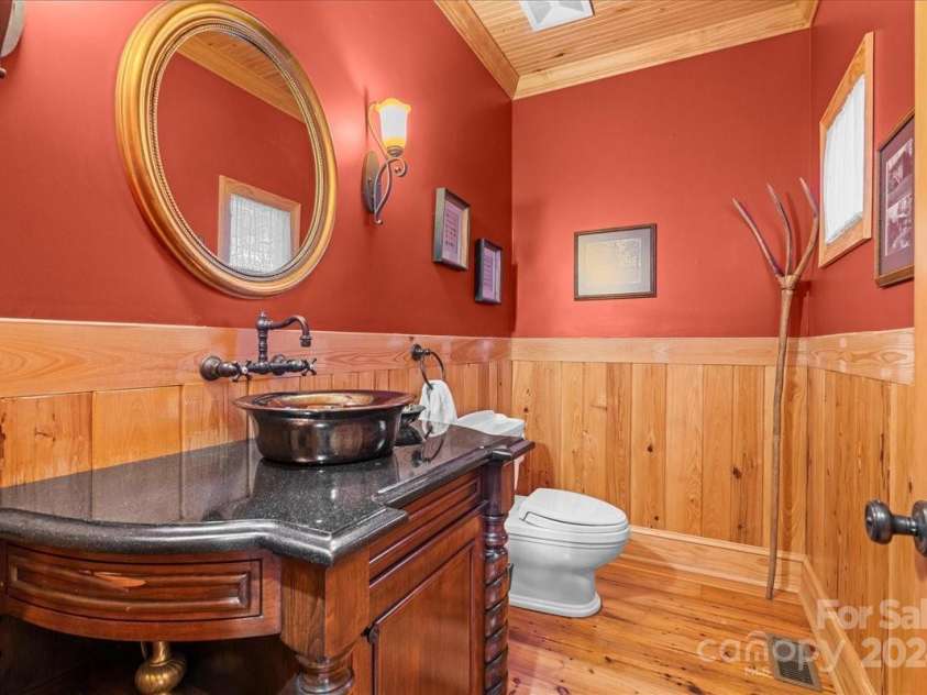 2884 Lake Road, Ridgeway, SC 29130.  MLS# CAR4121250, YatesRealty ID 5835. Powder Room