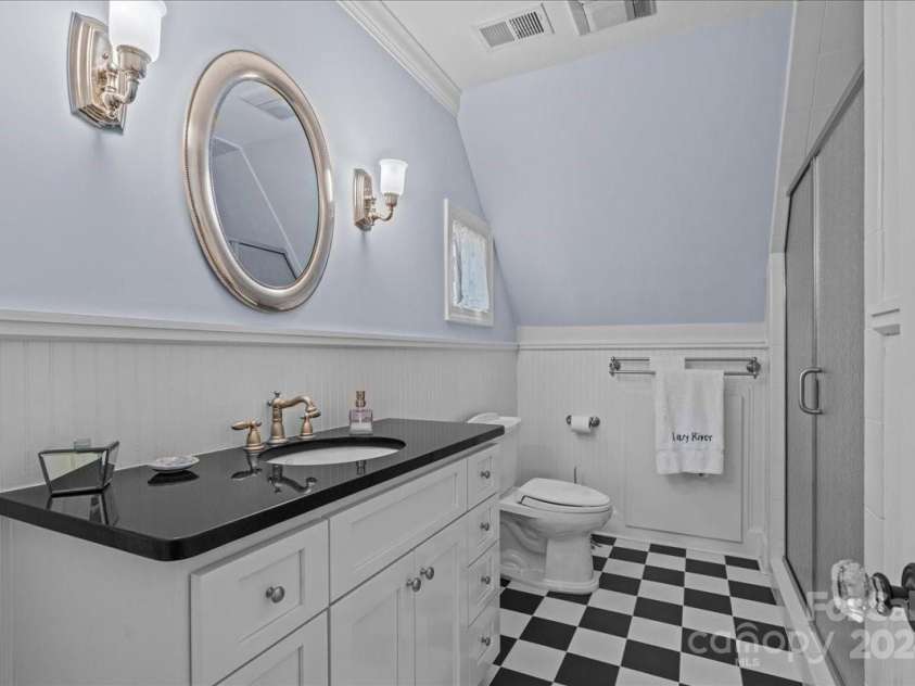 2884 Lake Road, Ridgeway, SC 29130.  MLS# CAR4121250, YatesRealty ID 5835. Upstairs Bathroom