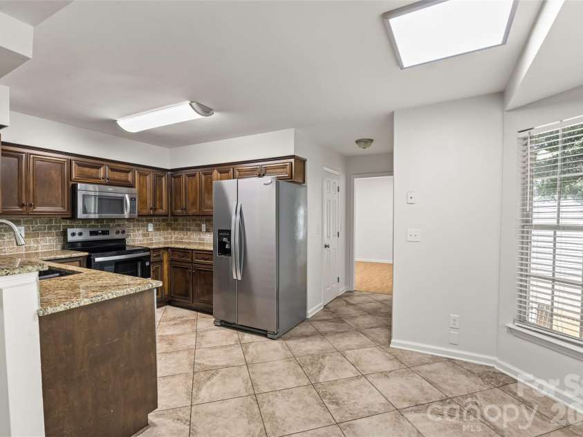 12416 Woodside Falls Road, Pineville, NC 28134.  MLS# CAR4435801, YatesRealty ID 58351. 