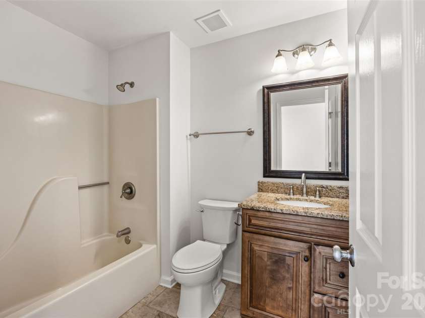 12416 Woodside Falls Road, Pineville, NC 28134.  MLS# CAR4435801, YatesRealty ID 58351. 