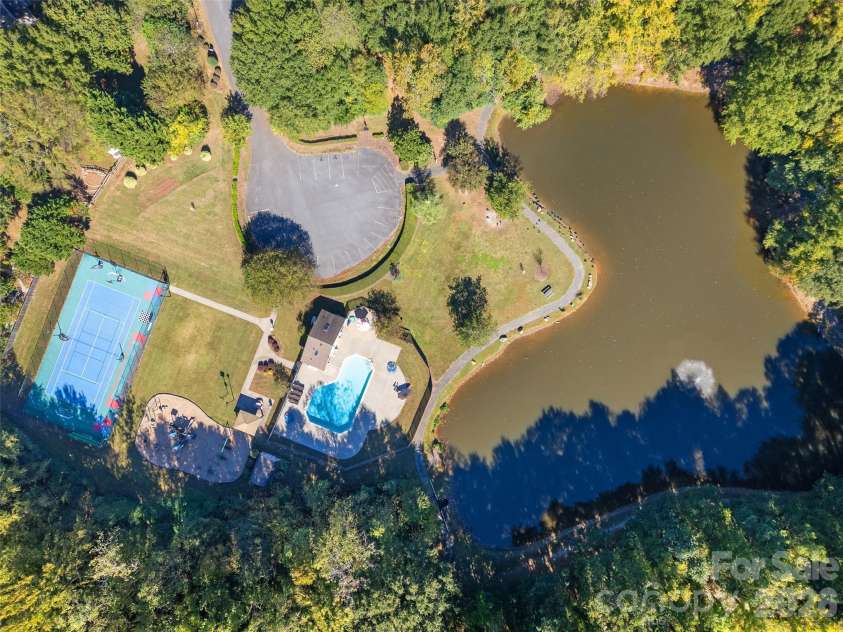 12416 Woodside Falls Road, Pineville, NC 28134.  MLS# CAR4435801, YatesRealty ID 58351. 
