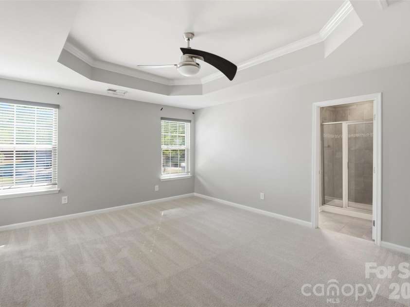 1823 Fleetwood Drive, Charlotte, NC 28208.  MLS# CAR4436511, YatesRealty ID 58359. Virtually staged