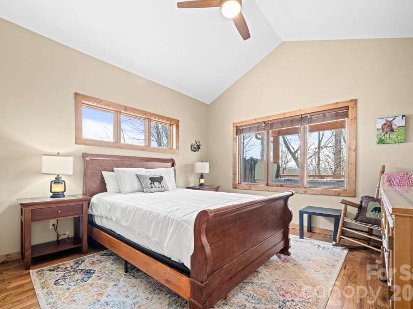 204 Great Sky Drive, Banner Elk, NC 28604.  MLS# CAR4358652, YatesRealty ID 5836. Main Level Third bedroom