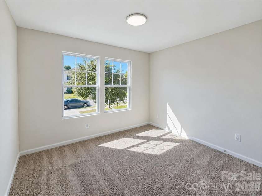 7006 Wandering Creek Drive, Charlotte, NC 28216.  MLS# CAR4437500, YatesRealty ID 58360. 