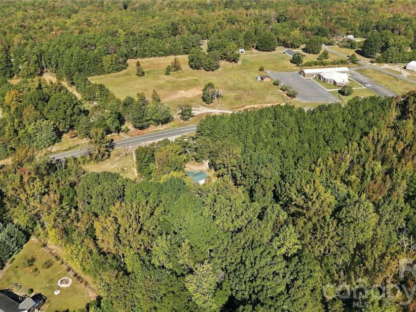 3247 Charlotte Highway, York, SC 29745.  MLS# CAR4427471, YatesRealty ID 58364. 
