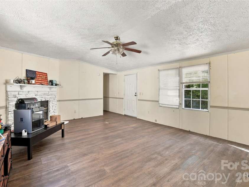 3247 Charlotte Highway, York, SC 29745.  MLS# CAR4427471, YatesRealty ID 58364. 