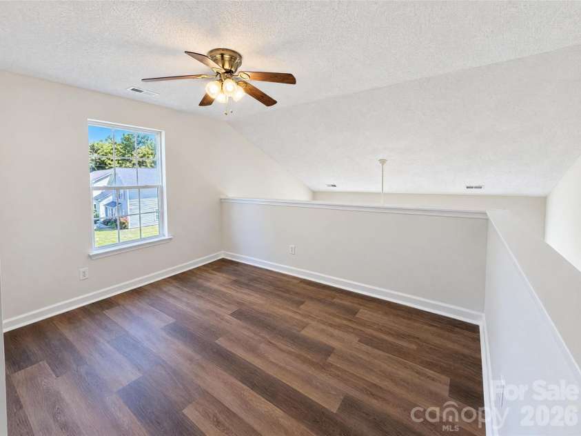 3512 Braden Drive, Charlotte, NC 28216.  MLS# CAR4437523, YatesRealty ID 58368. 