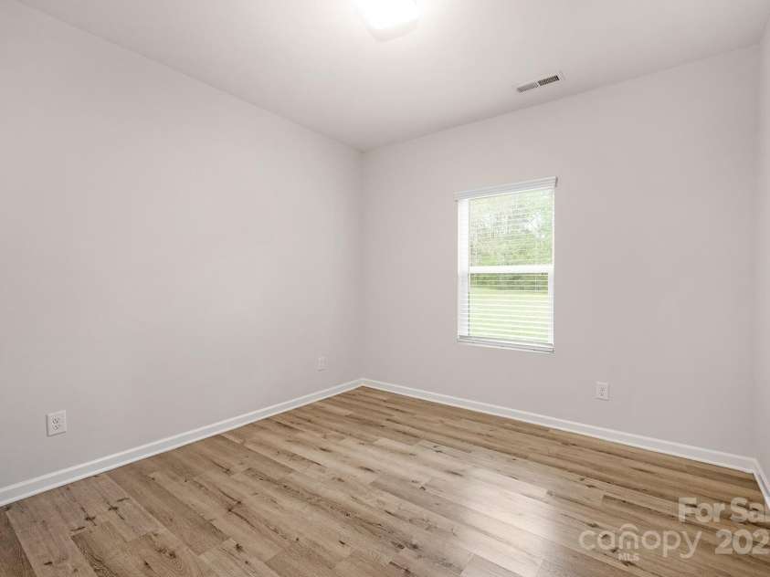 3708 Small Avenue, Charlotte, NC 28269.  MLS# CAR4242297, YatesRealty ID 5837. 