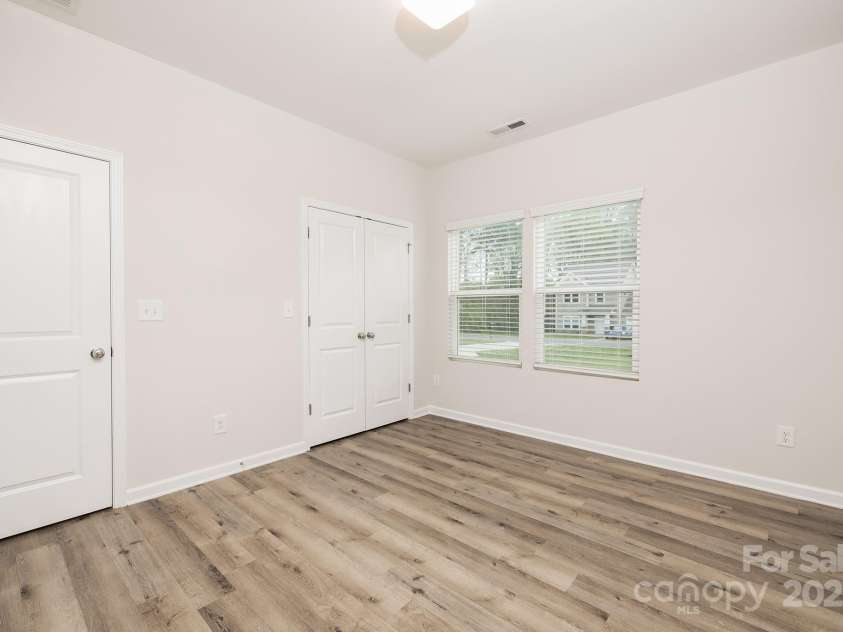 3708 Small Avenue, Charlotte, NC 28269.  MLS# CAR4242297, YatesRealty ID 5837. 