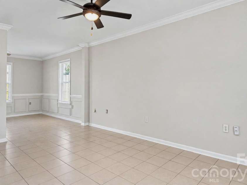 5019 Patricia Ann Lane, Charlotte, NC 28269.  MLS# CAR4437187, YatesRealty ID 58379. 