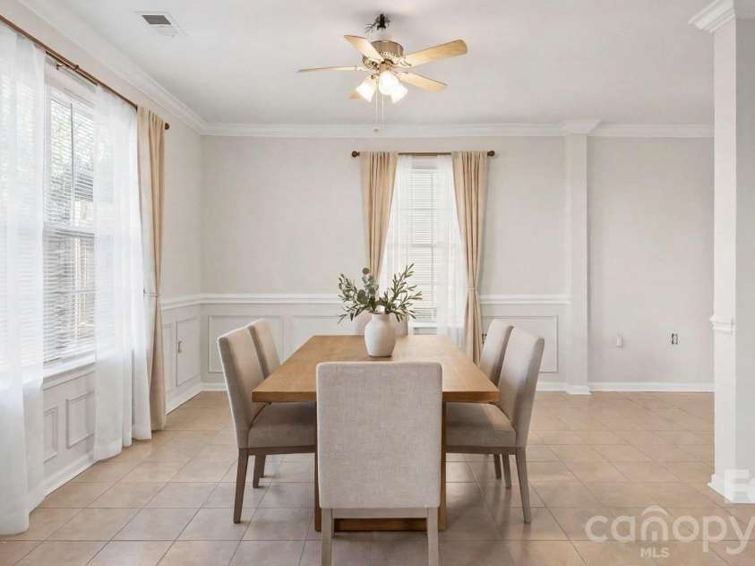 5019 Patricia Ann Lane, Charlotte, NC 28269.  MLS# CAR4437187, YatesRealty ID 58379. 