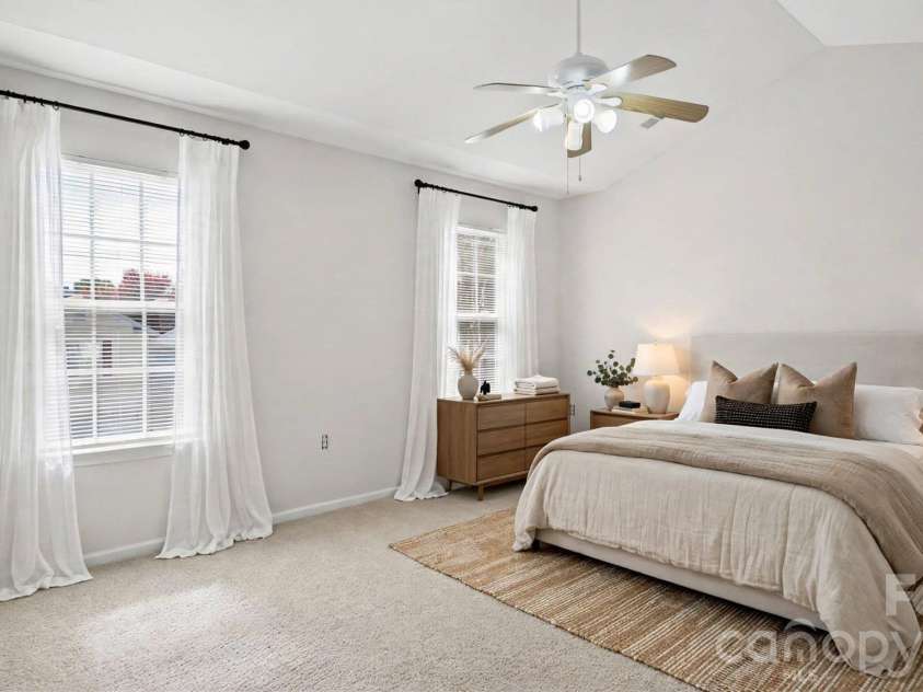 5019 Patricia Ann Lane, Charlotte, NC 28269.  MLS# CAR4437187, YatesRealty ID 58379. 