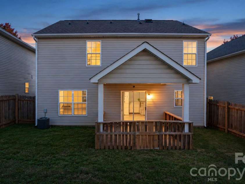 5019 Patricia Ann Lane, Charlotte, NC 28269.  MLS# CAR4437187, YatesRealty ID 58379. 