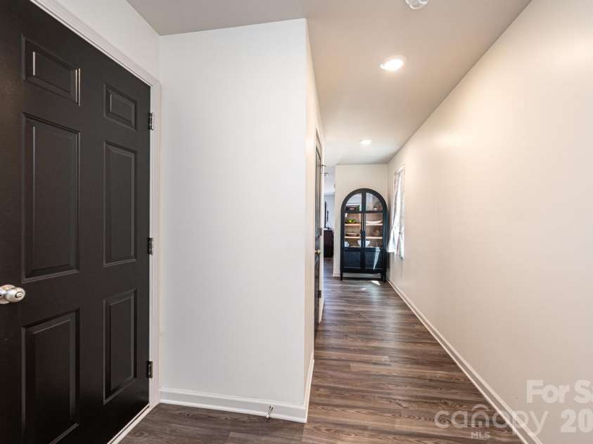 1901 Prosperity Drive, Newton, NC 28658.  MLS# CAR4359356, YatesRealty ID 5838. 