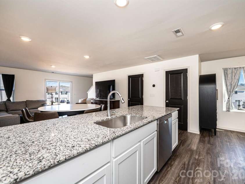 1901 Prosperity Drive, Newton, NC 28658.  MLS# CAR4359356, YatesRealty ID 5838. 