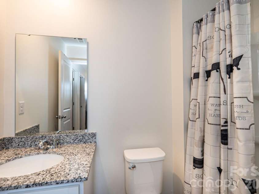 1901 Prosperity Drive, Newton, NC 28658.  MLS# CAR4359356, YatesRealty ID 5838. 