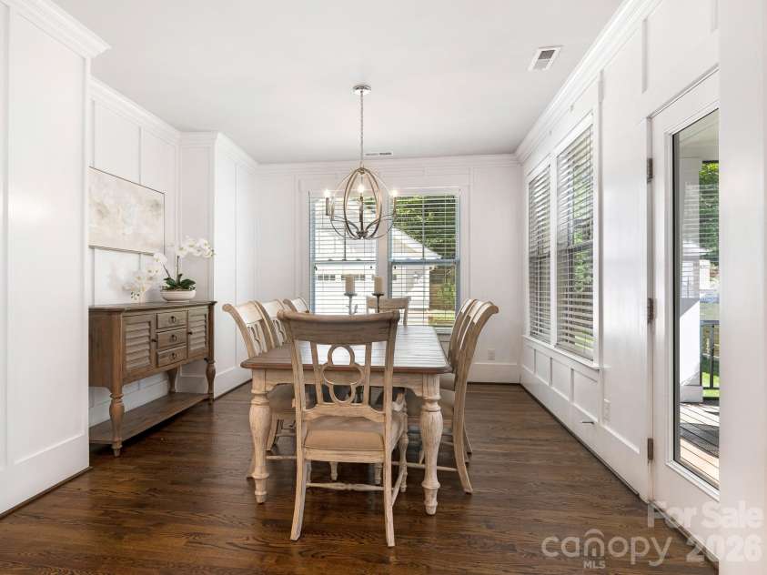 342 Main Street, Matthews, NC 28105.  MLS# CAR4436271, YatesRealty ID 58387. Dining Room