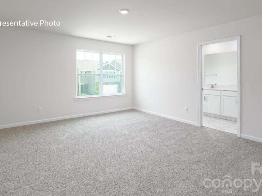 2840 Frances View Lane, Lincolnton, NC 28092.  MLS# CAR4437488, YatesRealty ID 58388. 