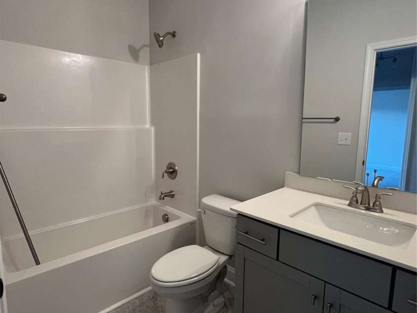 160 Swann Road, Statesville, NC 28625.  MLS# CAR4220643, YatesRealty ID 5839. 