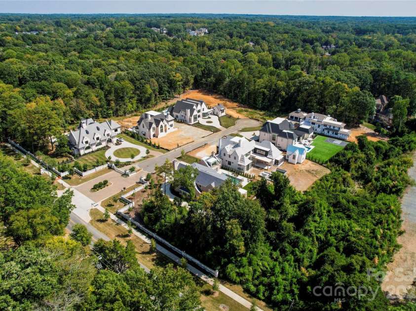 8023 Litaker Manor Court, Charlotte, NC 28270.  MLS# CAR4291672, YatesRealty ID 584. 