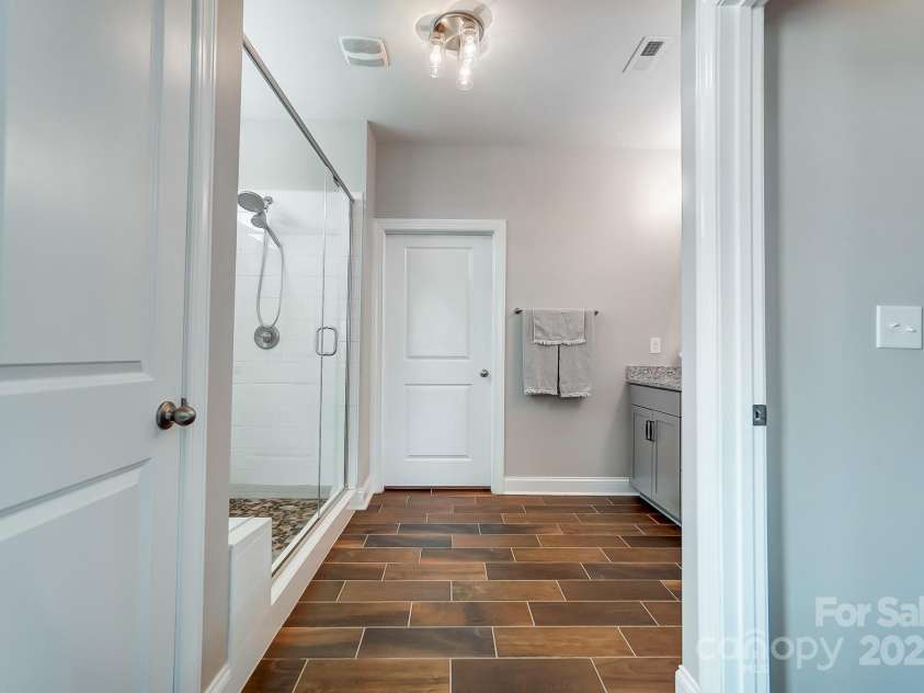 6276 Artigas Drive, Fort Mill, SC 29707.  MLS# CAR4238279, YatesRealty ID 5840. 