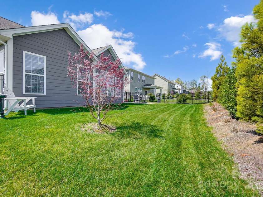 6276 Artigas Drive, Fort Mill, SC 29707.  MLS# CAR4238279, YatesRealty ID 5840. 