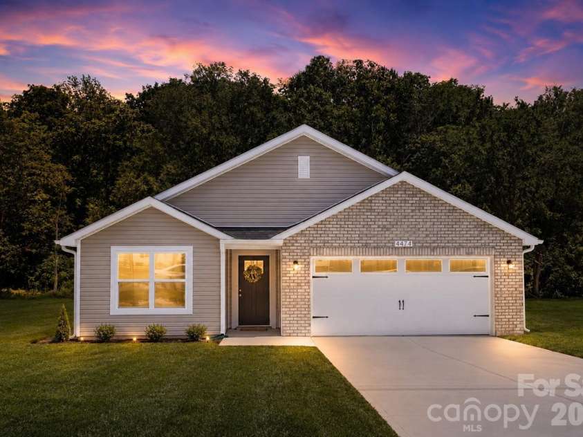 1237 Janice Road, Lincolnton, NC 28092.  MLS# CAR4416252, YatesRealty ID 58409. Representation